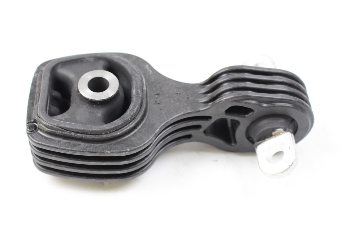 50890-T0A-A81 Rubber Engine Mount Honda ACCORD CRV CIVIC HRV Suspension Transmission Parts